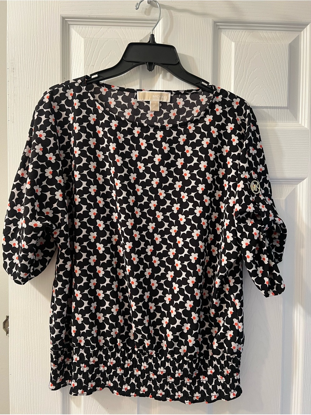 MICHAEL Michael Kors Black Floral Puff-Sleeve Blouse